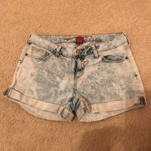 Arizona short size 9